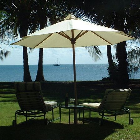 Beachside Holiday Units Bowen Extérieur photo