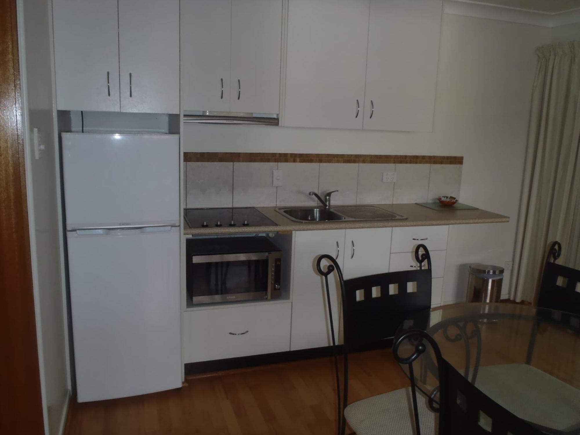 Beachside Holiday Units Bowen Extérieur photo